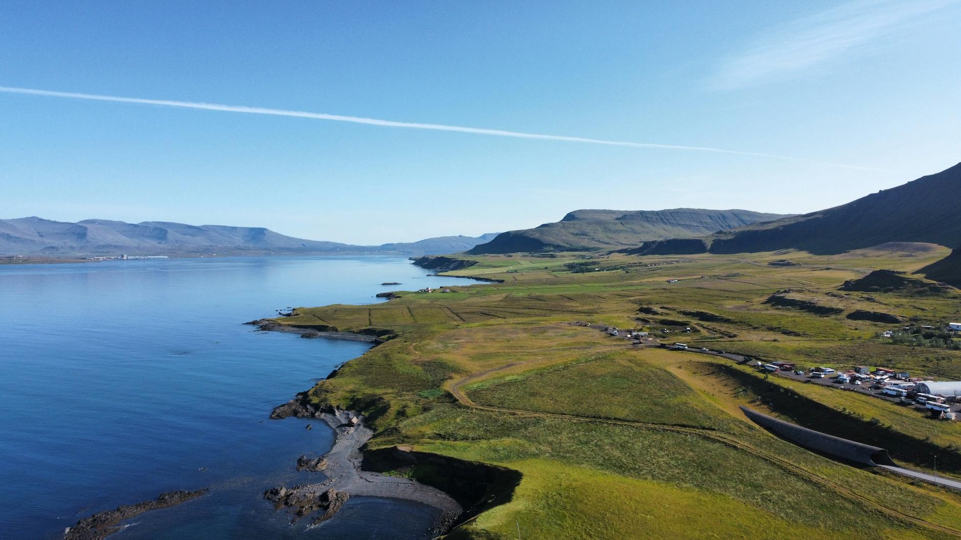 Islandia dronem usługi