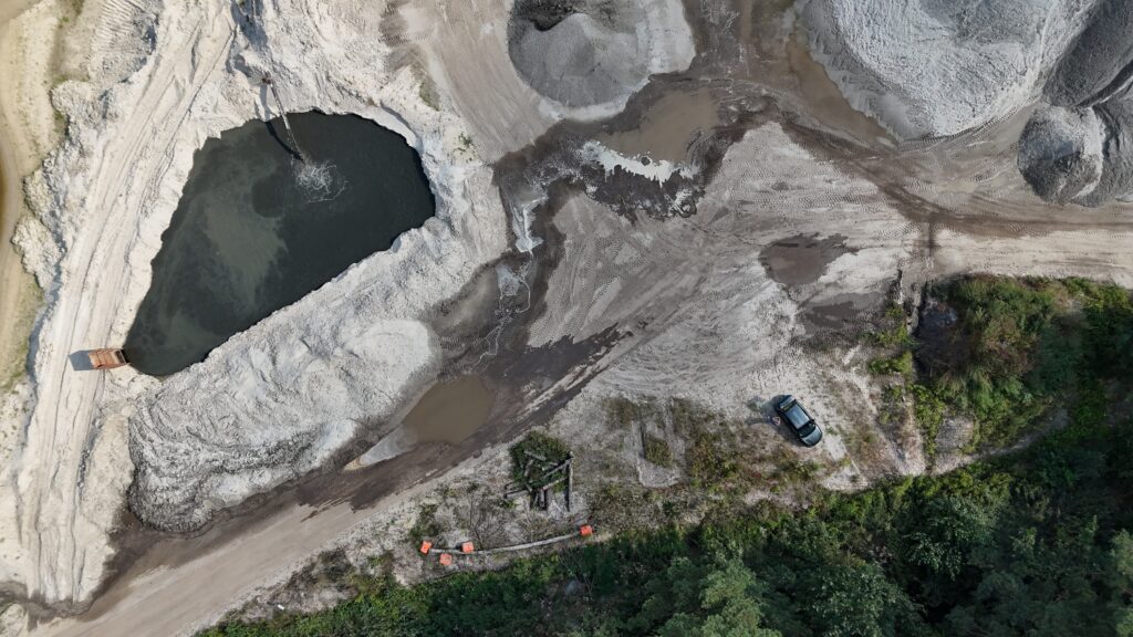 Dziękujemy za dodanie się do naszej listy, jesteśmy tutaj aby wam pomagać, zamów naszego operatora drona z Warszawy.